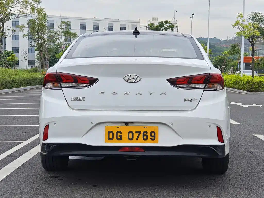 Hyundai Sonata Plug-In Hybrid 2019 — фото 26