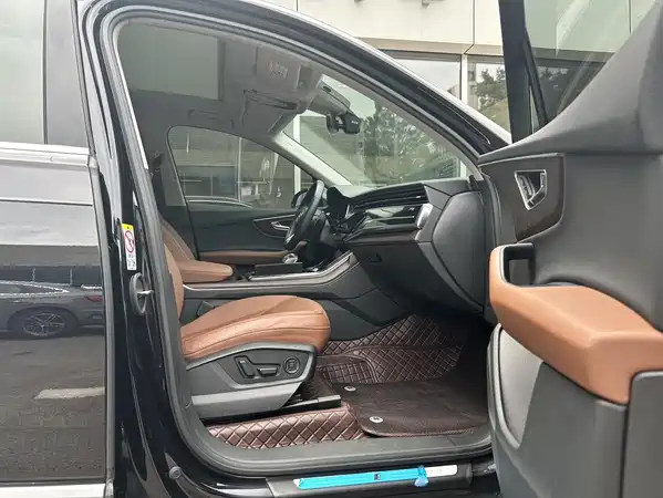 Audi Q7 2023