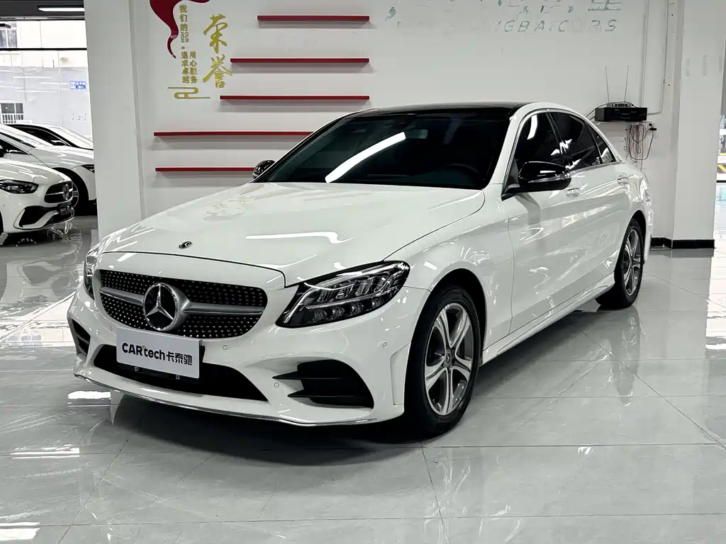 Mercedes-Benz C-Class 2019 — фото 1