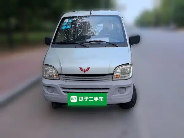 Wuling Sunshine 2014