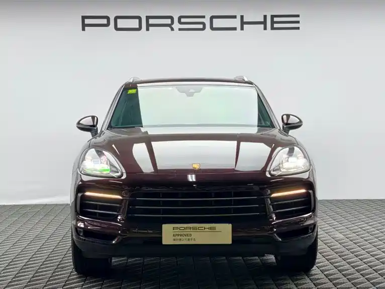 Porsche Cayenne 2019 — фото 2