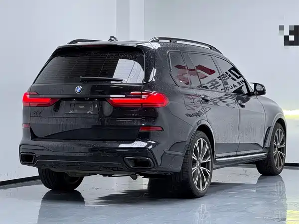 BMW X7 2019