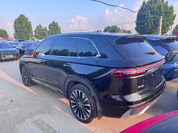 Geely Xingyue L 2025
