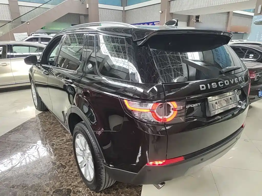 Land Rover Discovery Sport 2019