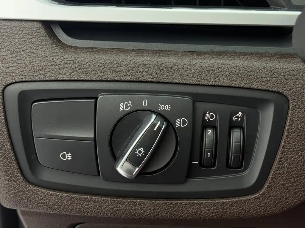 BMW X1 2022 — фото 14