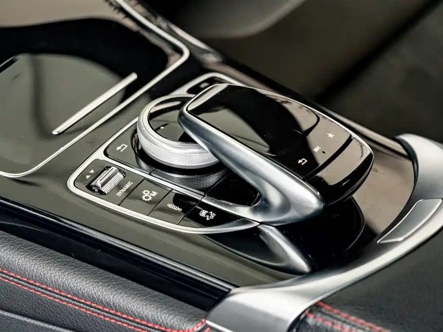Mercedes-Benz GLC AMG 2019 — фото 13
