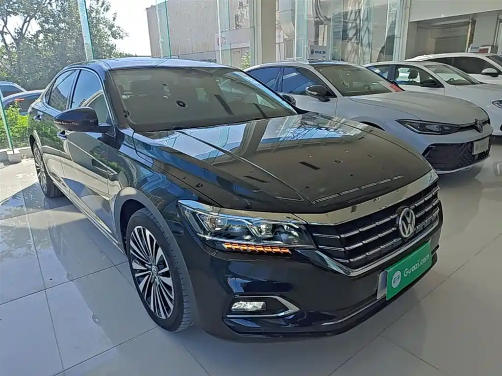 Volkswagen Passat 2019 — фото 4