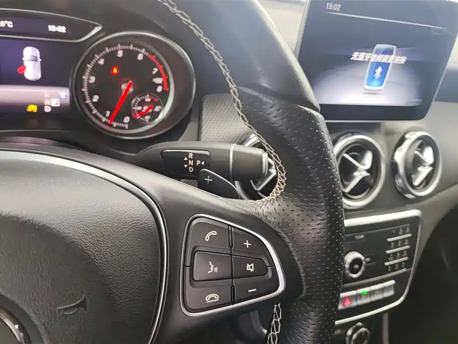 Mercedes-Benz GLA 2018 — фото 16