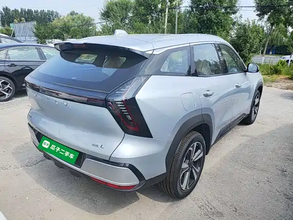 Geely Boyue L 2026