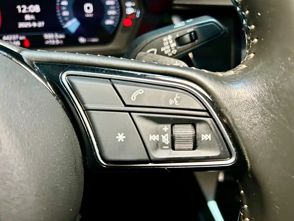Audi A3 2022 — фото 13