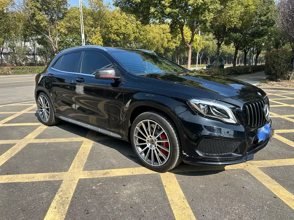 Mercedes-Benz GLA AMG 2015 — фото 3