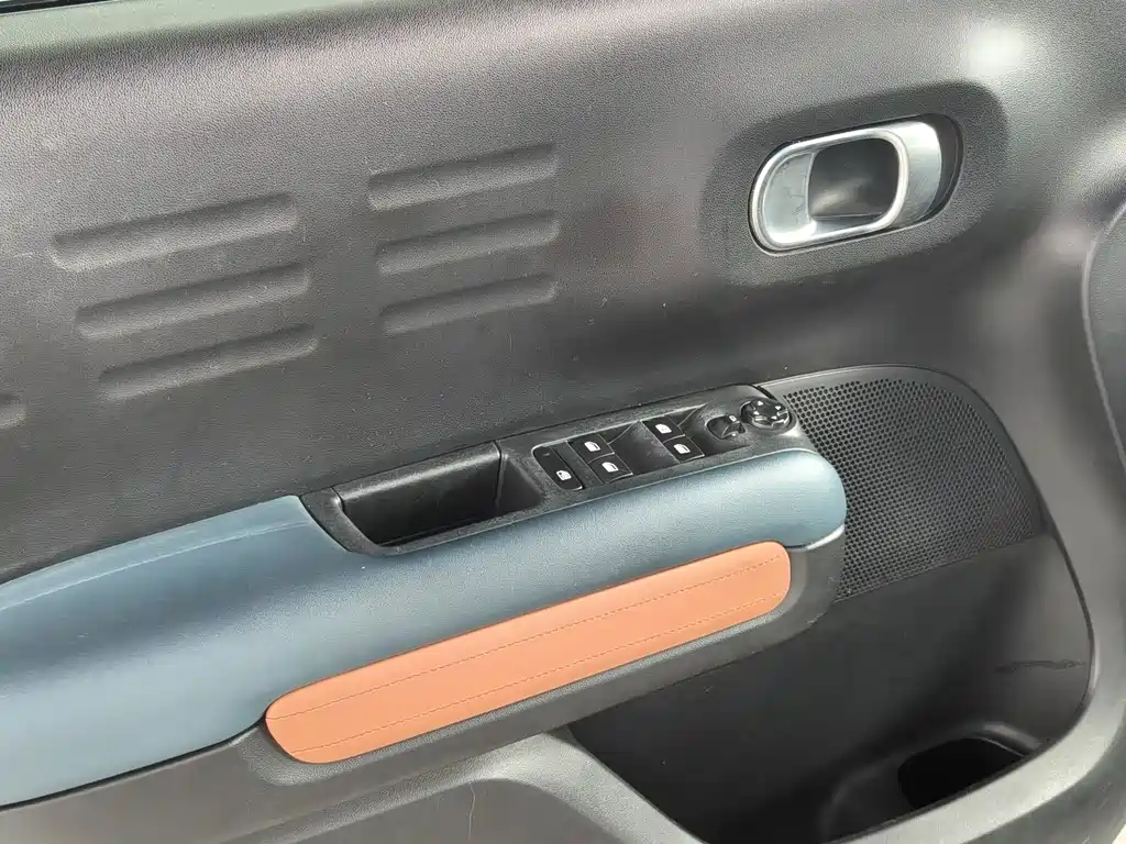 Citroën Yunyi C4 AIRCROSS 2019 — фото 13