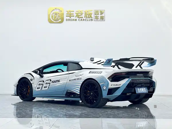 Lamborghini Huracan 2024