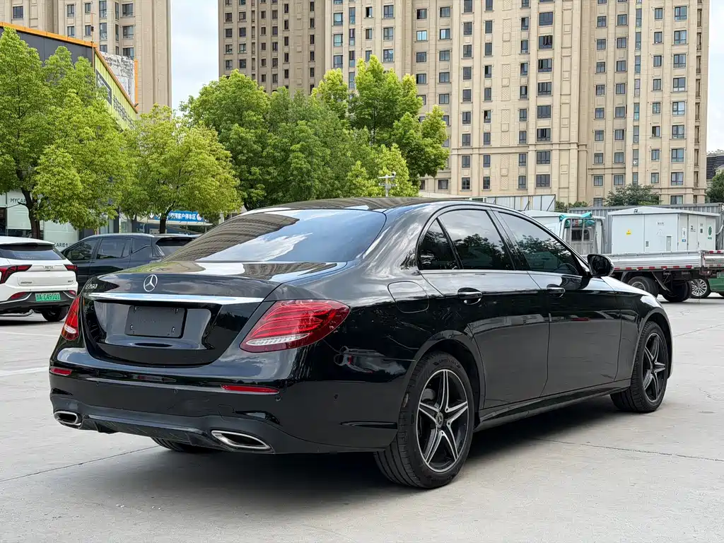 Mercedes-Benz E-Class 2020