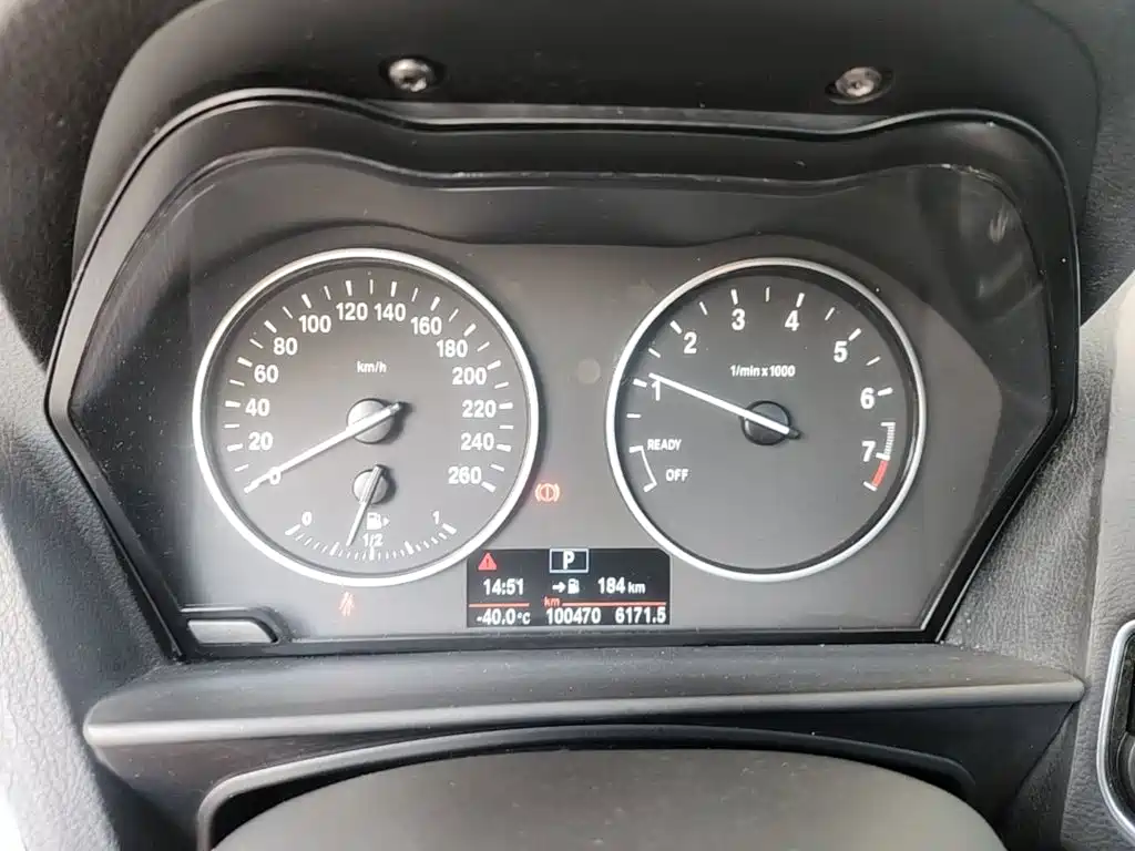 BMW 1 Series 2015 — фото 12