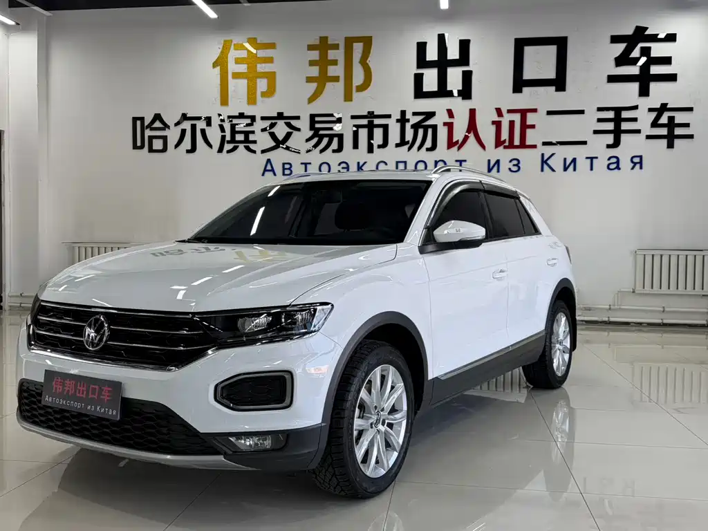 Volkswagen T-Roc 2023 — фото 1