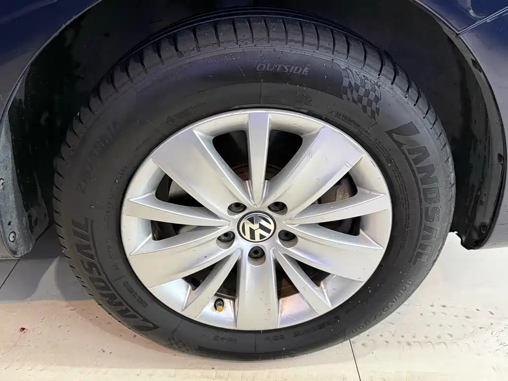 Volkswagen Sharan 2015 — фото 13