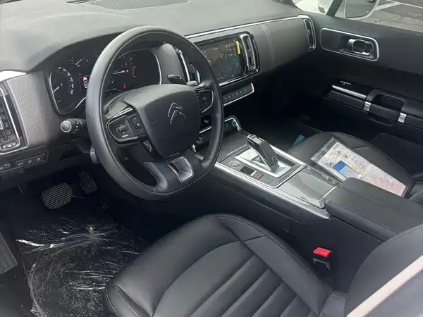 Citroën C6 2021