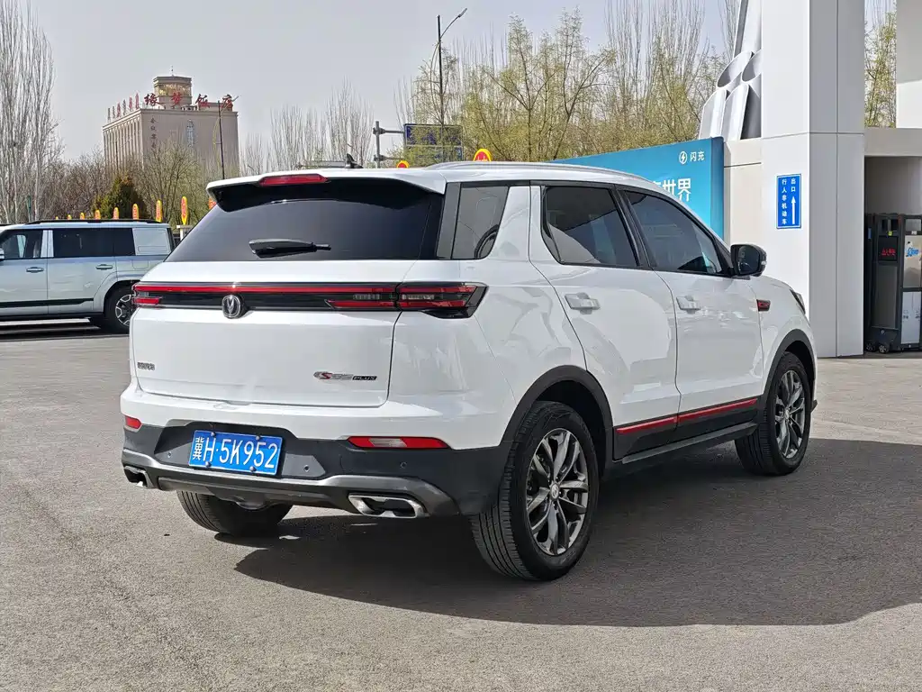 Changan CS55PLUS 2021 — фото 11