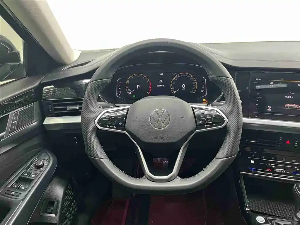 Volkswagen Passat 2023 — фото 8