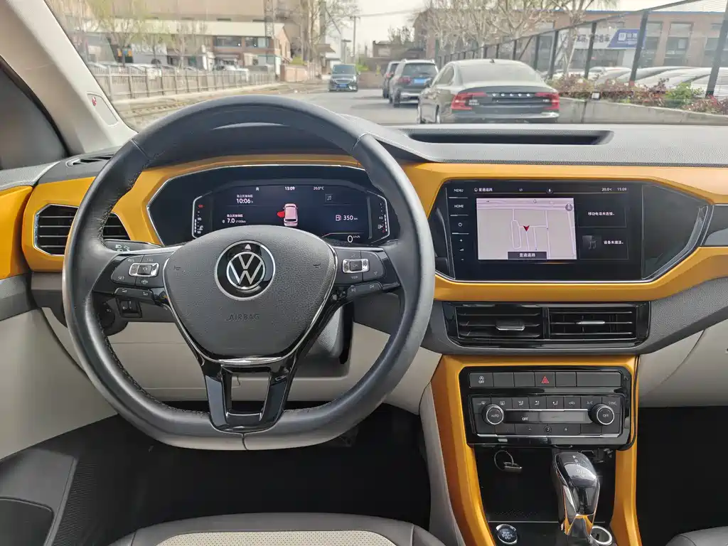 Volkswagen T-Cross 2021 — фото 23