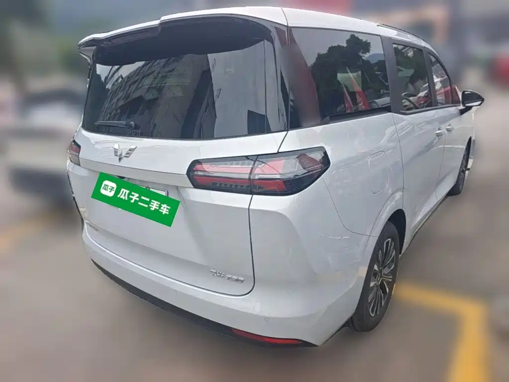 Wuling Starlight 730 EV 2025 — фото 12