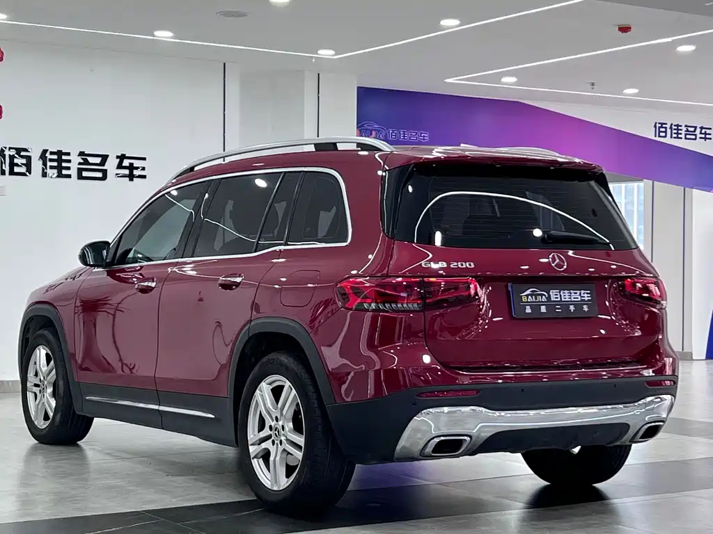 Mercedes-Benz GLB 2021