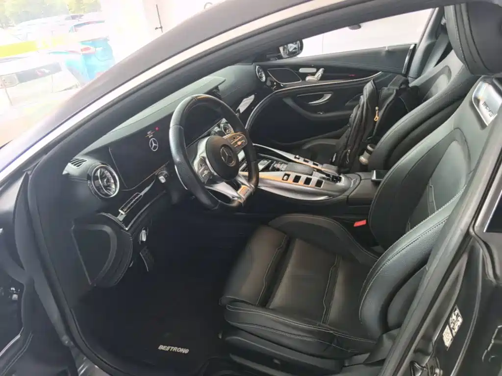 Mercedes-Benz AMG GT 2020 — фото 15