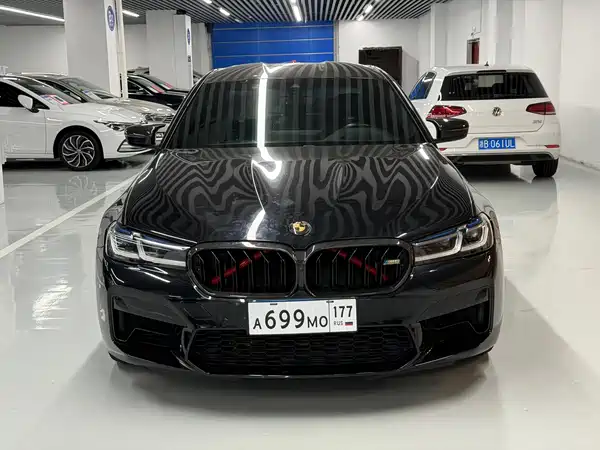 BMW M5 2023