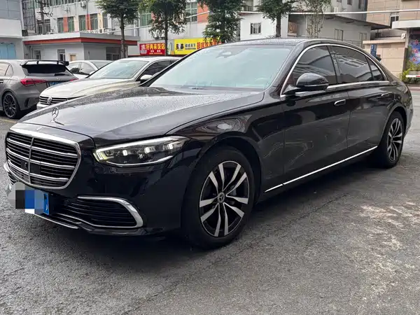 Mercedes-Benz S-Class 2023
