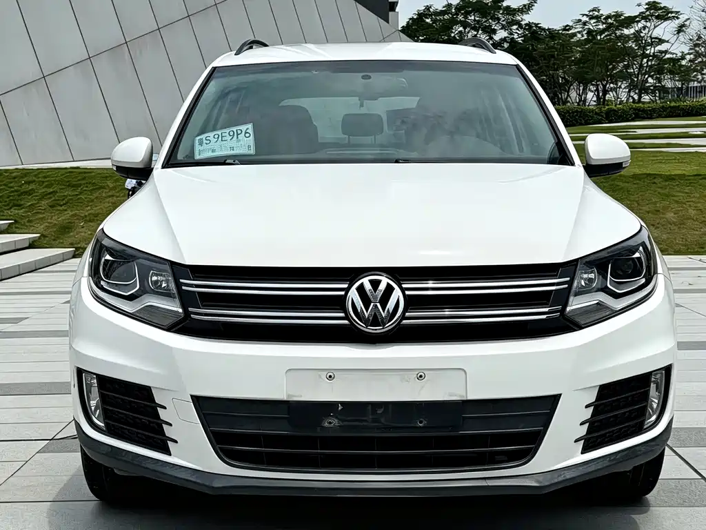 Volkswagen Tiguan 2018 — фото 2