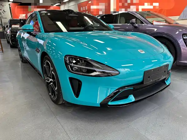 Xiaomi SU7 2024