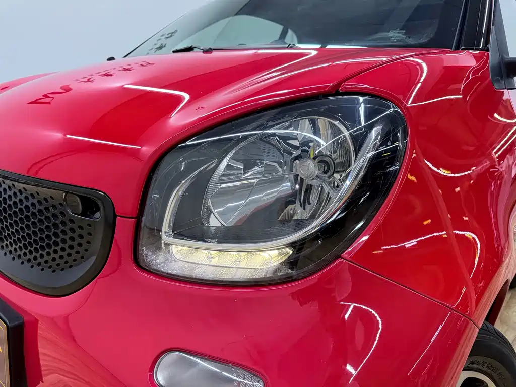 smart fortwo 2015 — фото 10