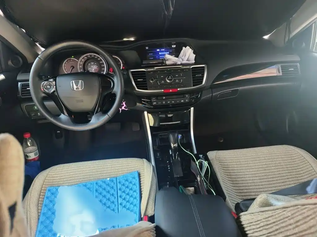 Honda Accord 2016 — фото 13