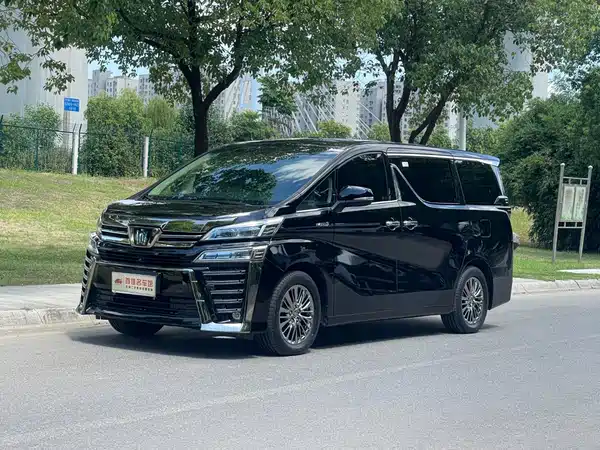 Toyota Vellfire 2021