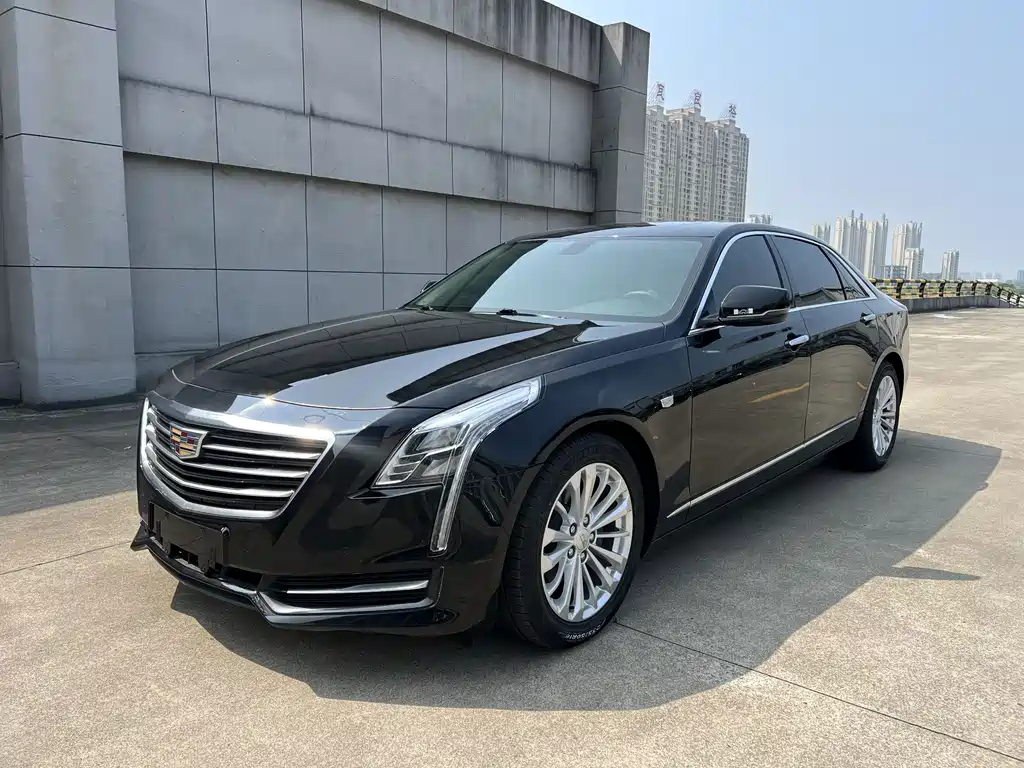 Cadillac CT6 2018 — фото 1
