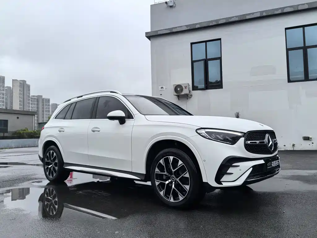 Mercedes-Benz GLC 2024