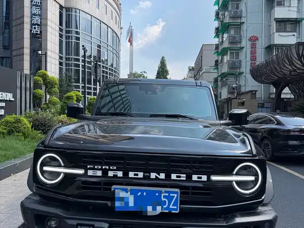 Ford Bronco 2025