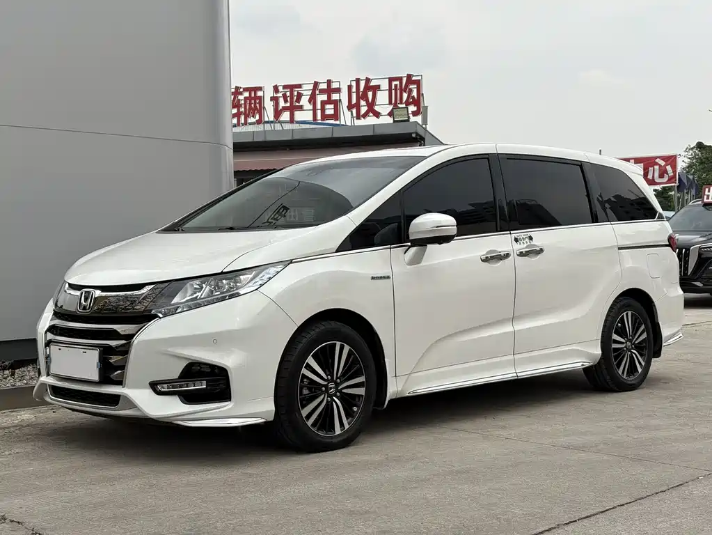 Honda Odyssey 2021 — фото 1