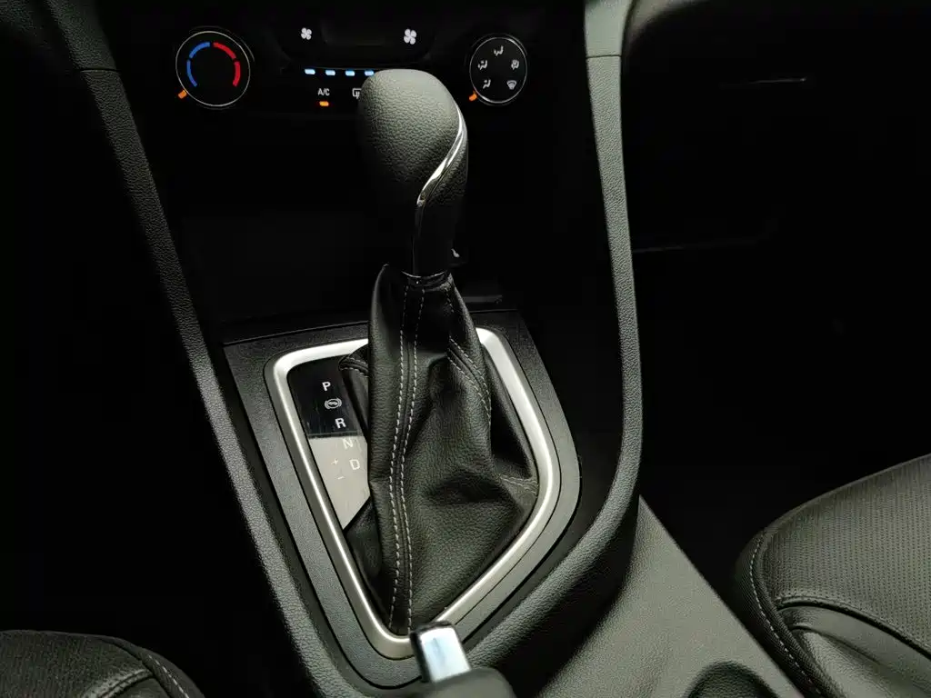 Buick Excelle GT 2021 — фото 13
