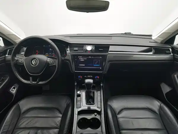 Volkswagen Phideon 2018