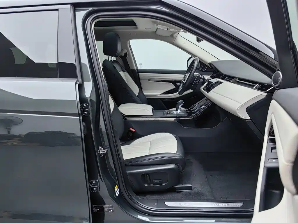 Land Rover Range Rover Evoque 2021 — фото 23