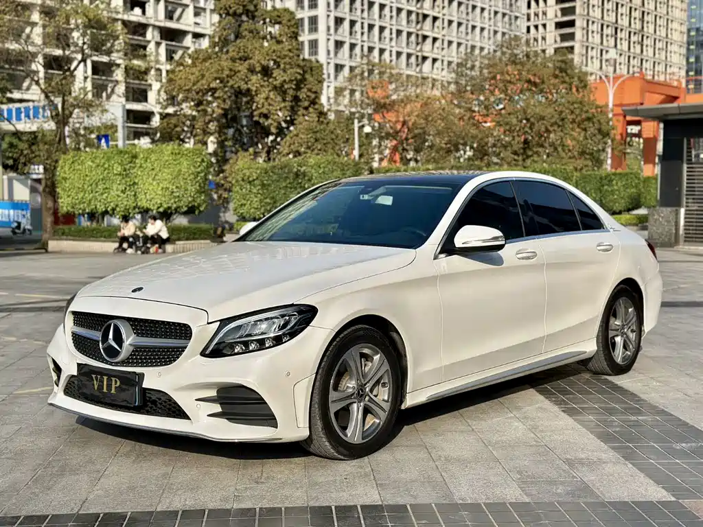 Mercedes-Benz C-Class 2019 — фото 1