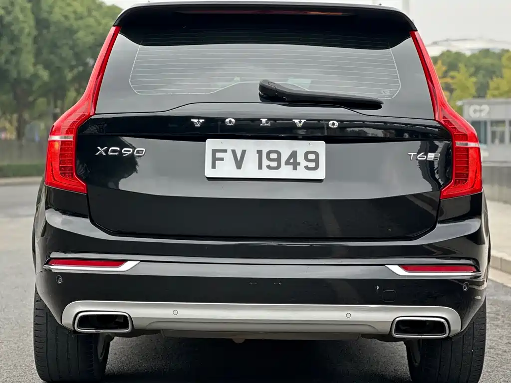 Volvo XC90 2019 — фото 32