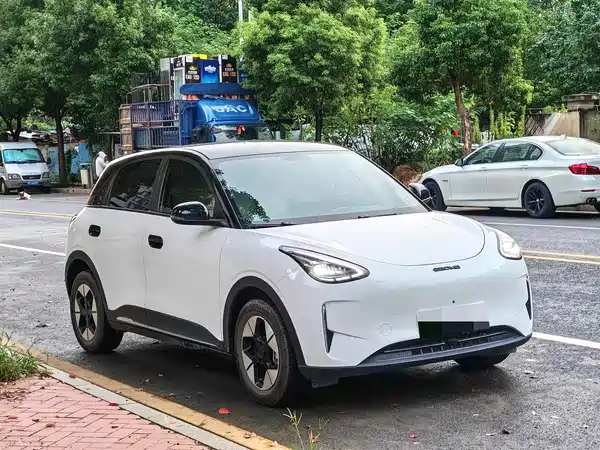 Geely Galaxy Starwish 2025