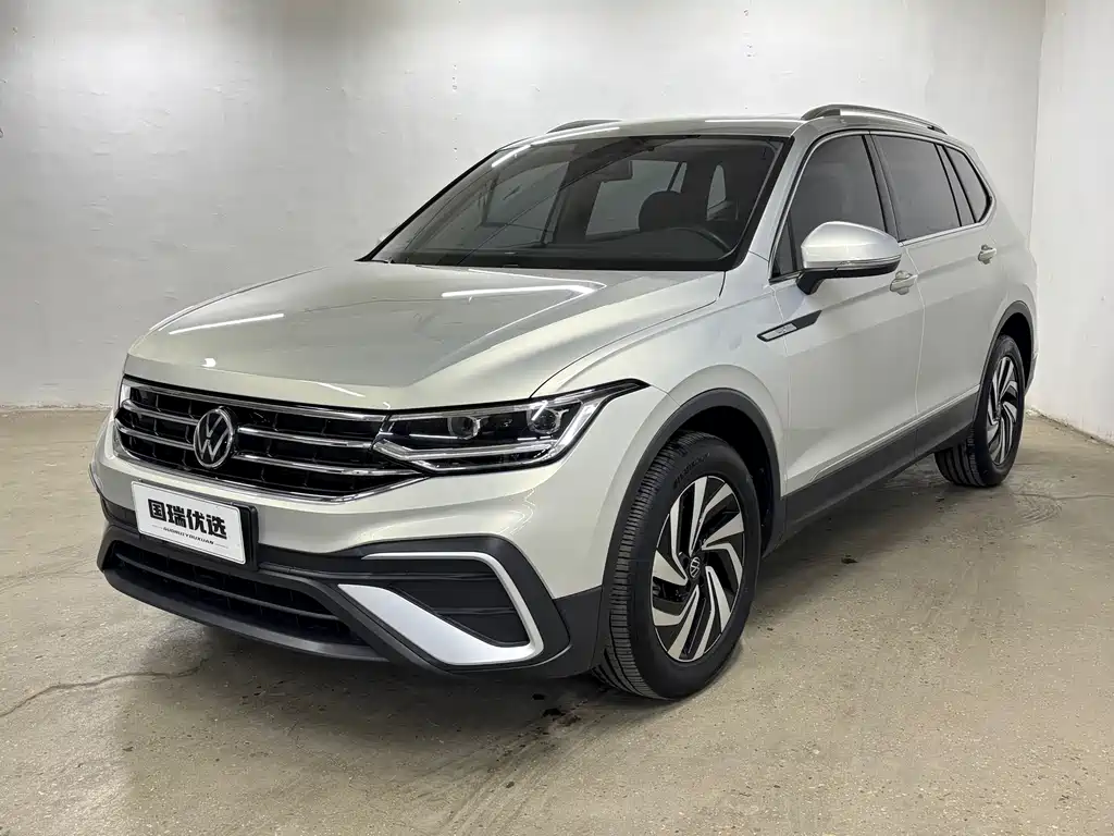 Volkswagen Tiguan L 2022