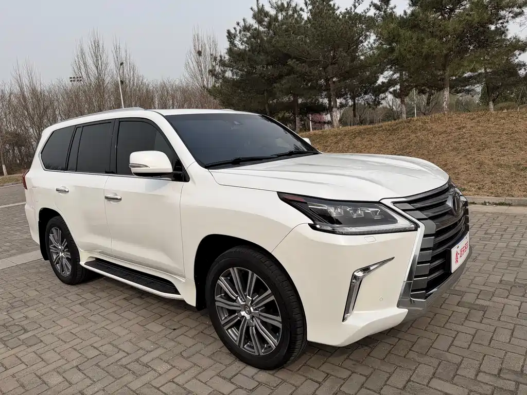 Lexus LX 2016 — фото 4