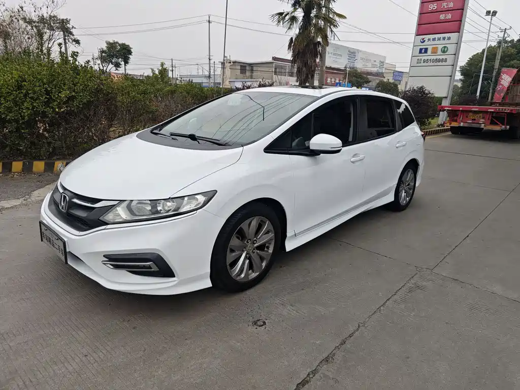 Honda Jade 2018 — фото 1