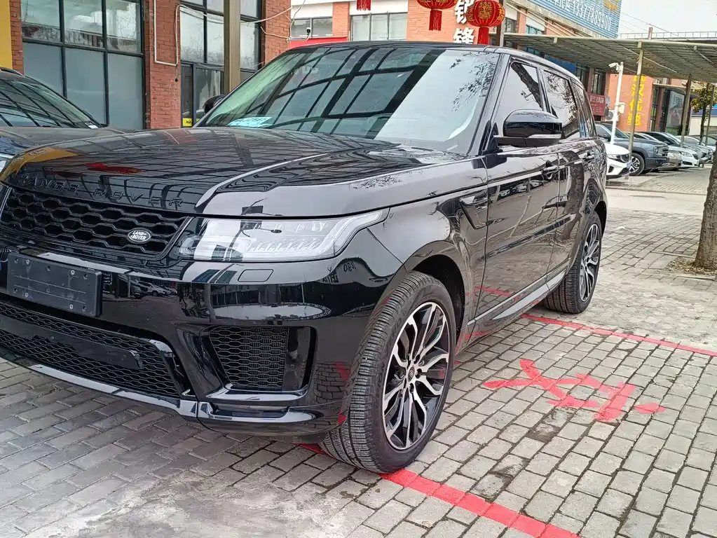 Land Rover Sport 2021