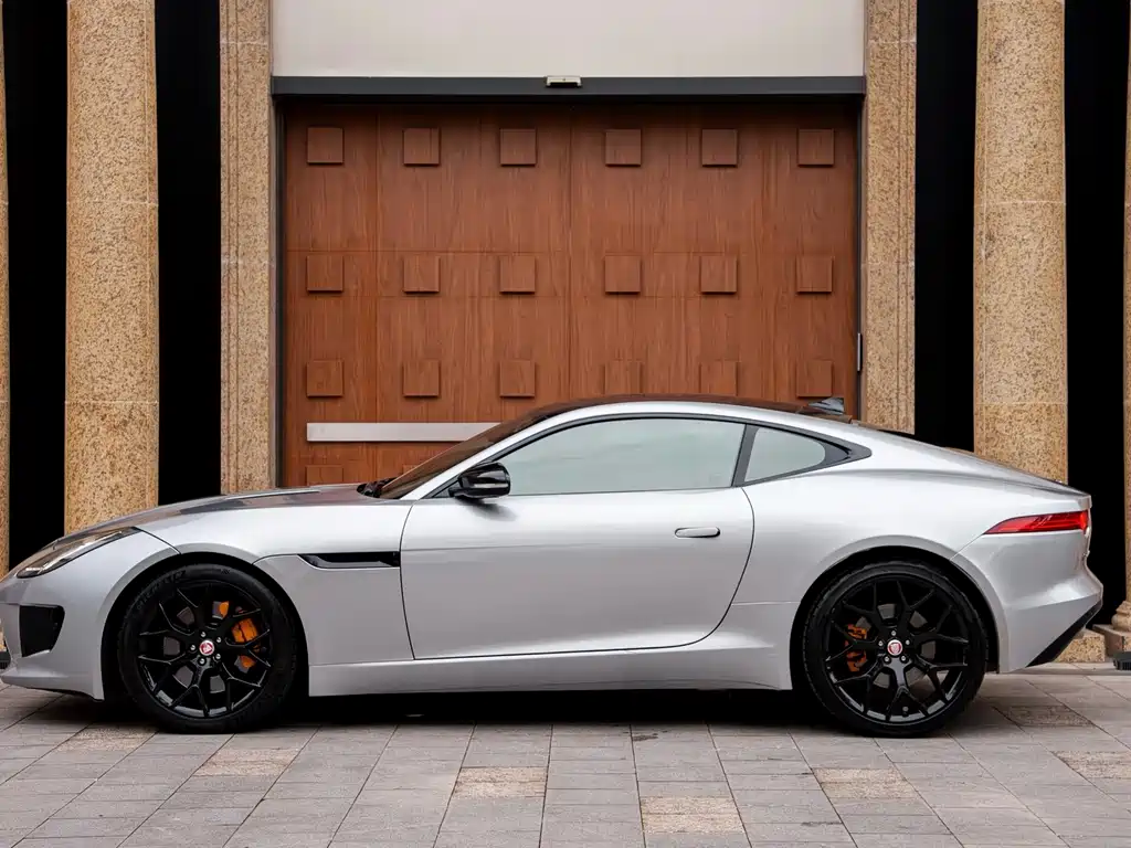 Jaguar F-TYPE 2015 — фото 7